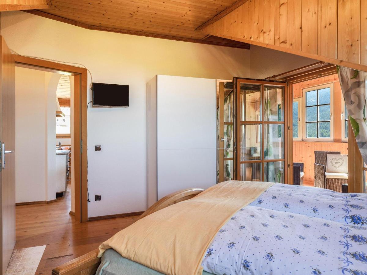 Huanzhof Weisshorn Apartment